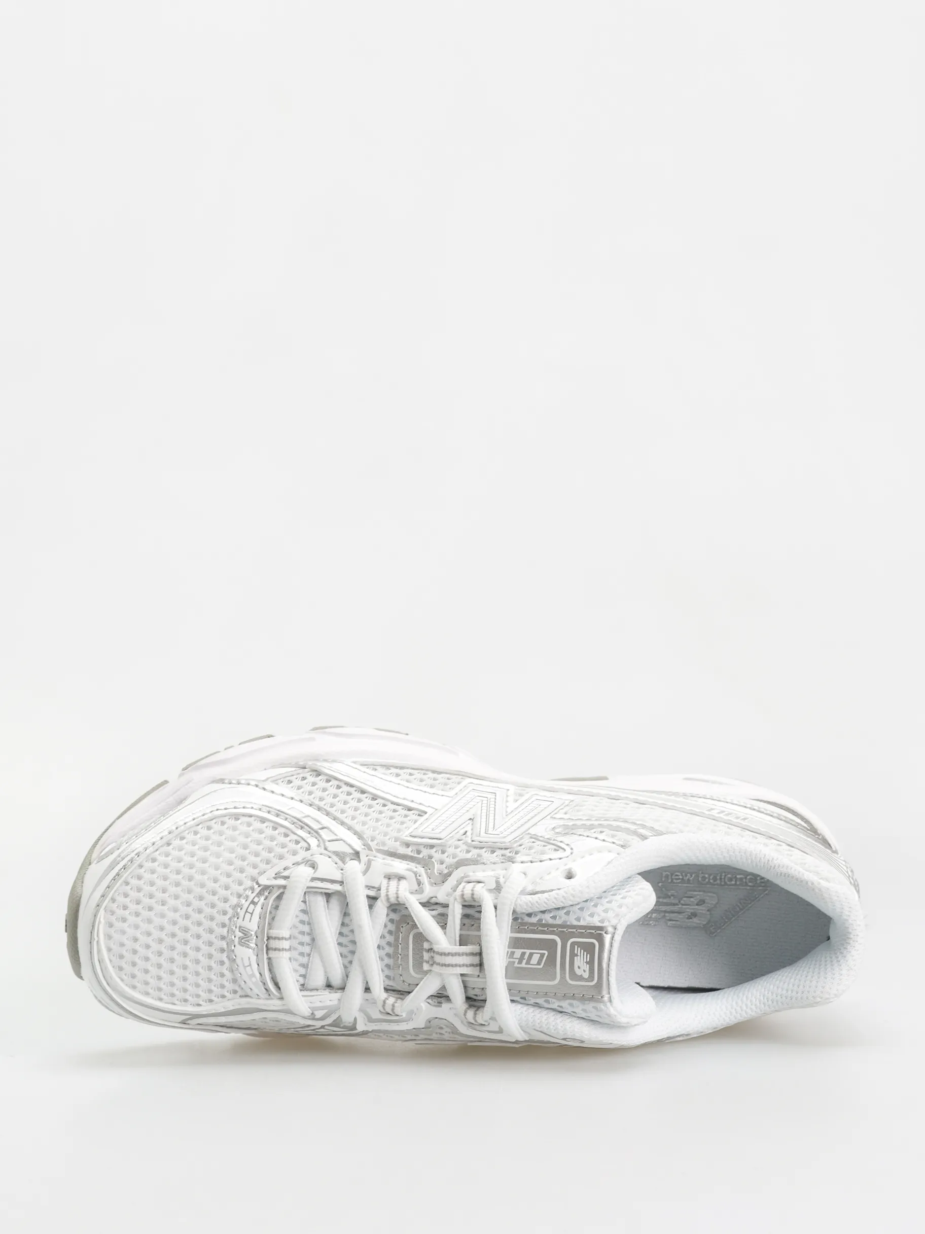 New Balance 740 Shoes