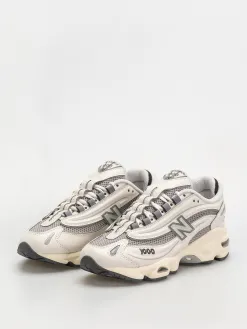 New Balance 1000 Shoes