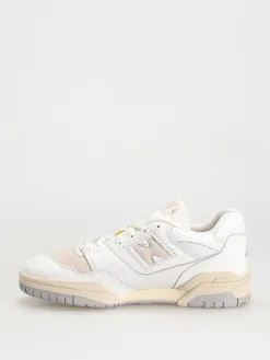 New Balance 550 Shoes