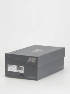 New Balance 550 Shoes
