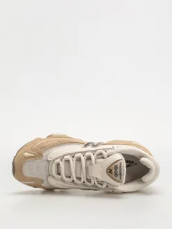 New Balance 1000 Shoes