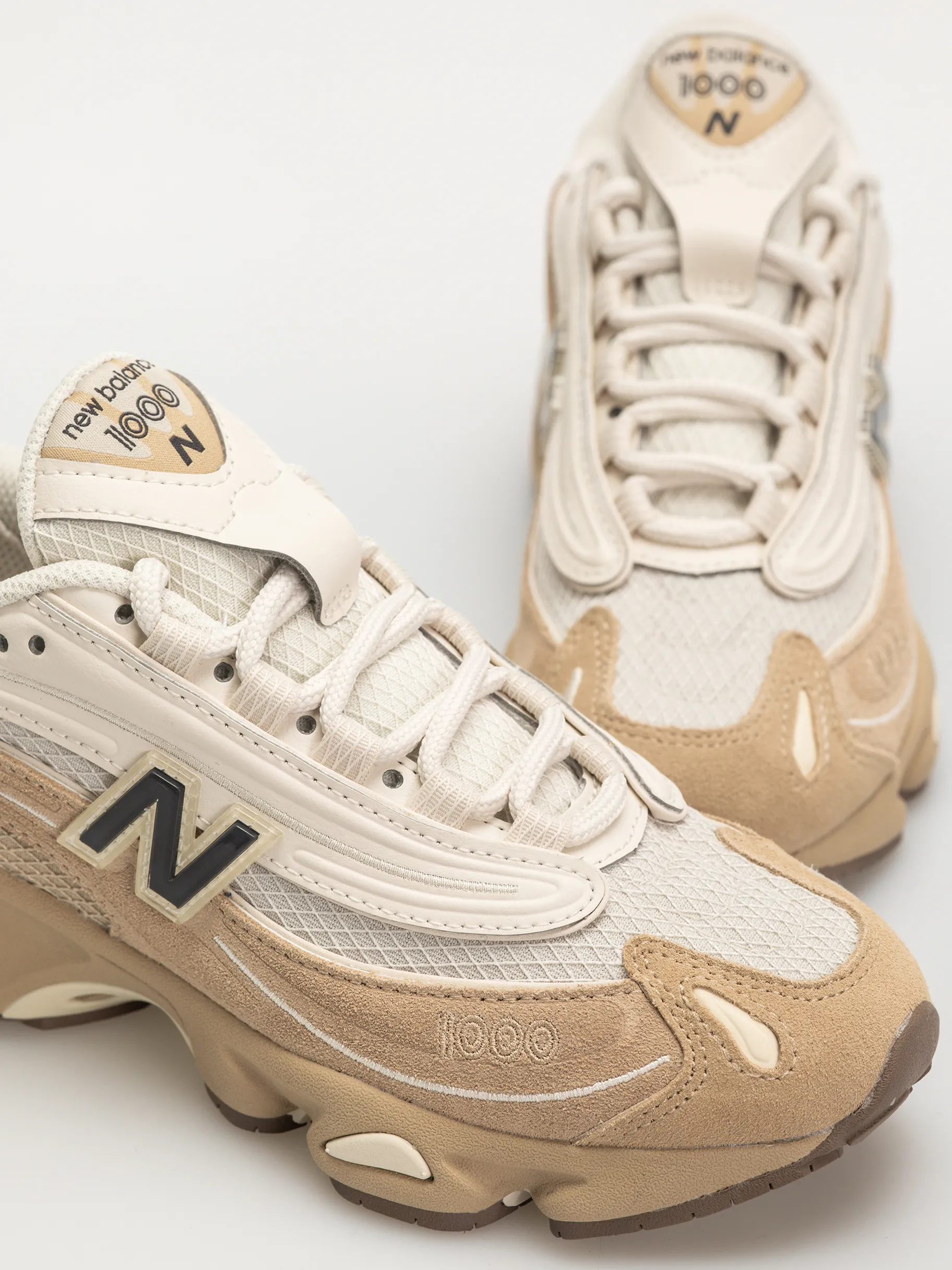 New Balance 1000 Shoes