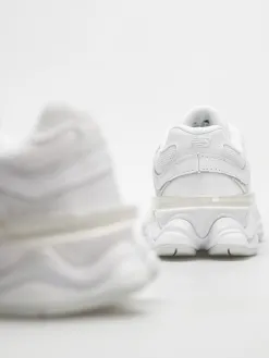 New Balance 9060 Shoes