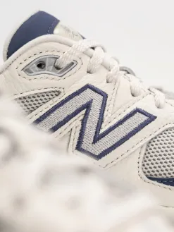 New Balance 9060 Shoes