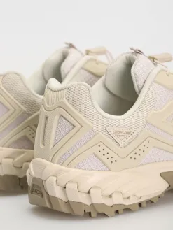 New Balance 610 Shoes