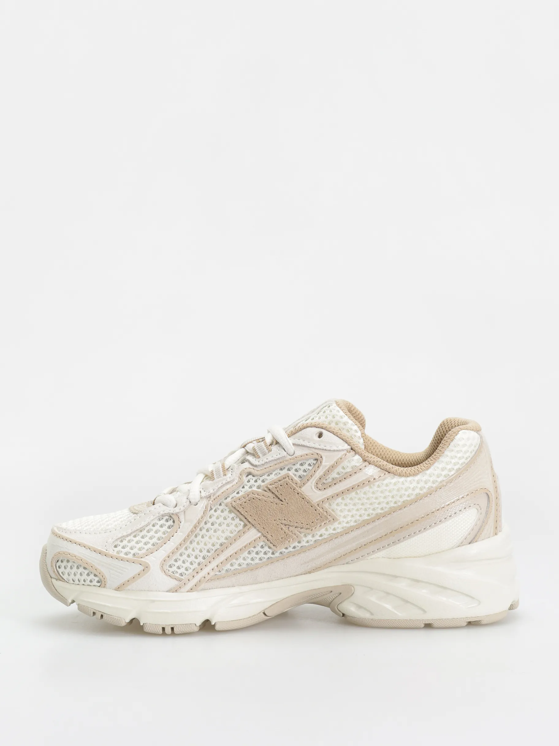 New Balance 740 Shoes