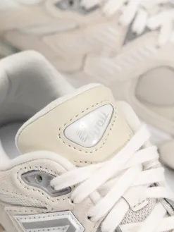 New Balance 9060 Shoes