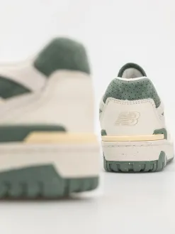 New Balance 550 Wmn Shoes