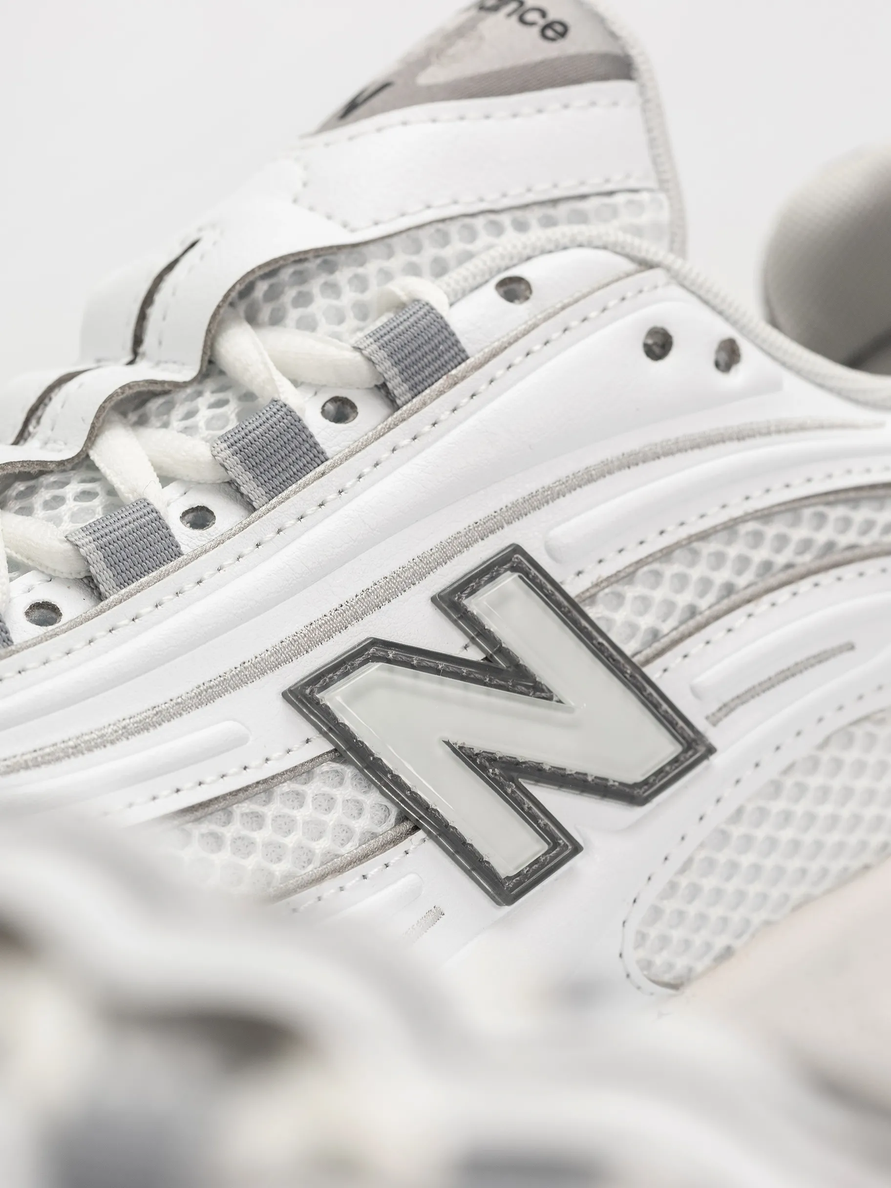 New Balance Shoes 1000