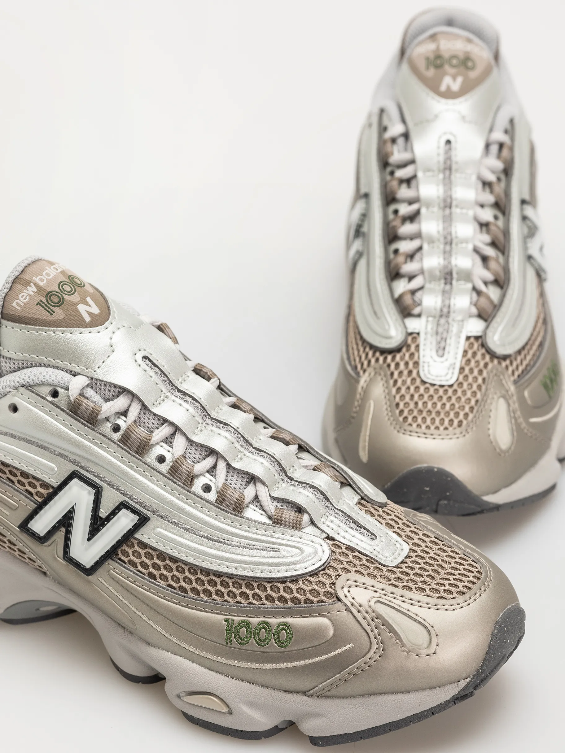 New Balance Shoes 1000