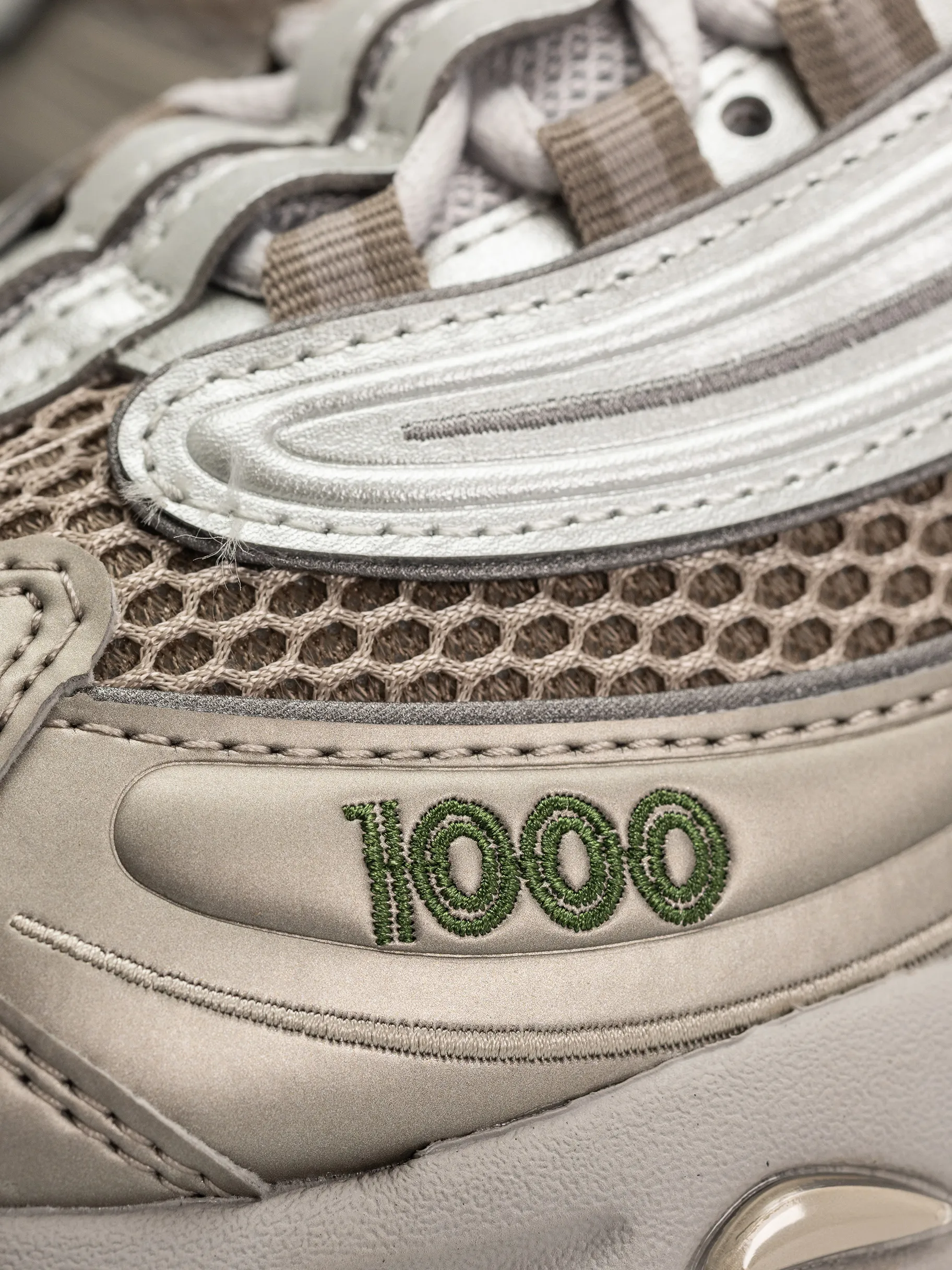 New Balance Shoes 1000