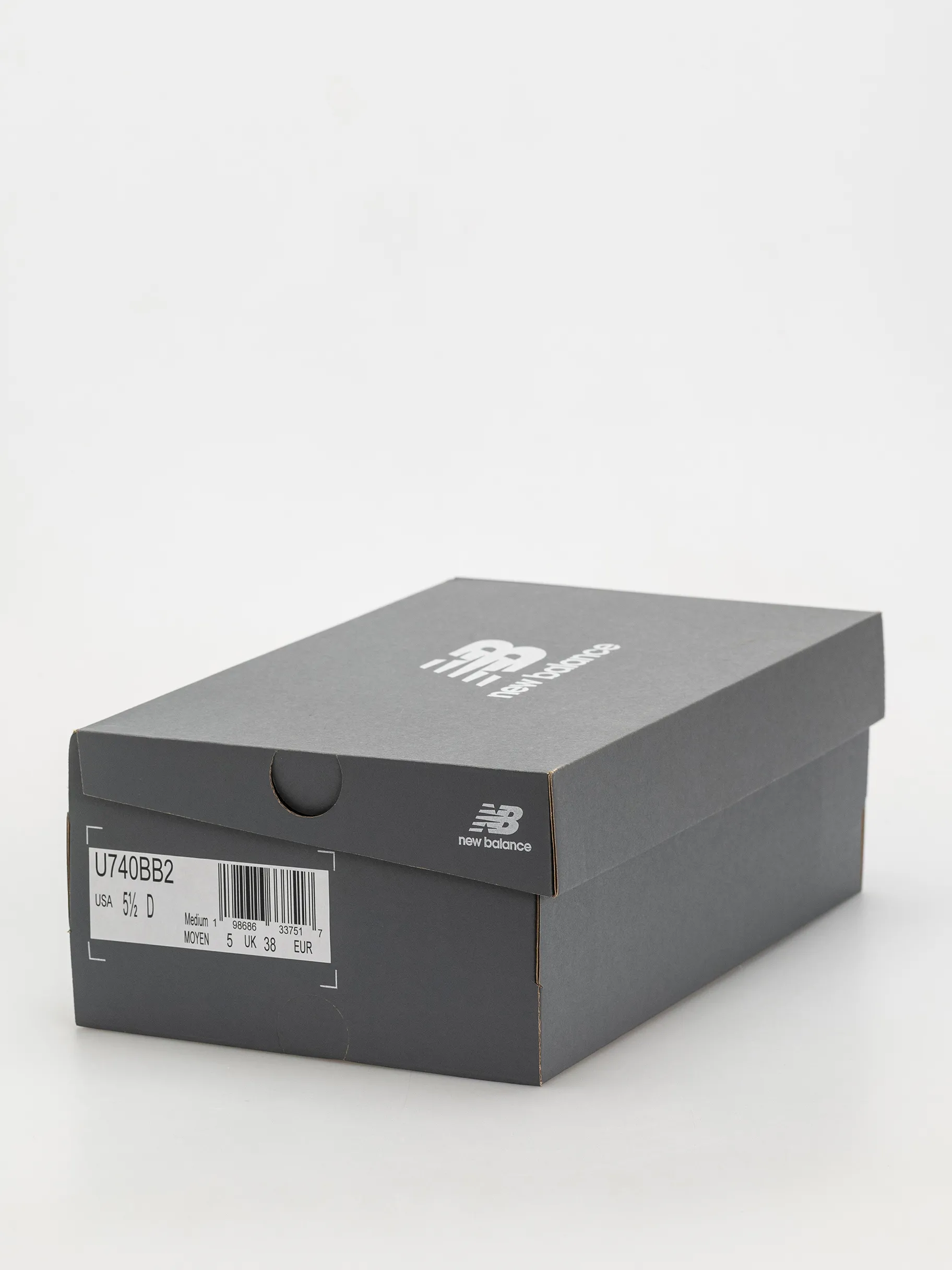New Balance Shoes 740