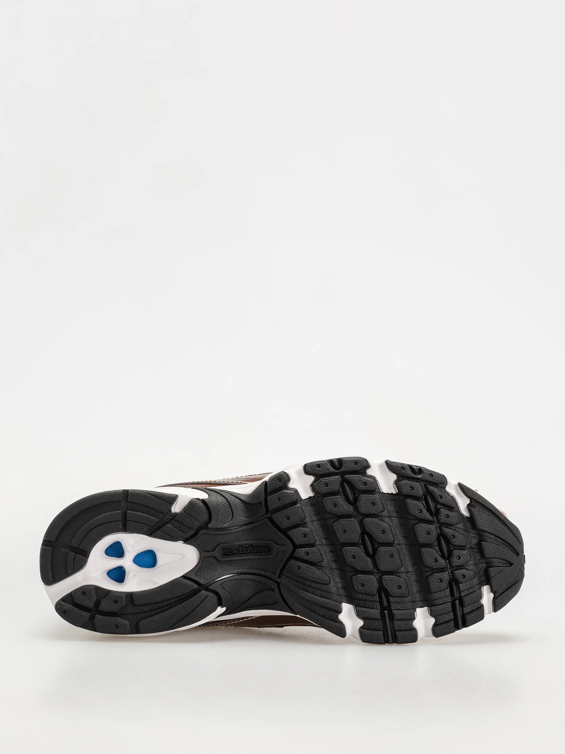 New Balance Shoes 740