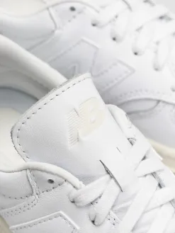 New Balance Shoes 500