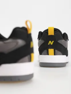 New Balance Shoes 808
