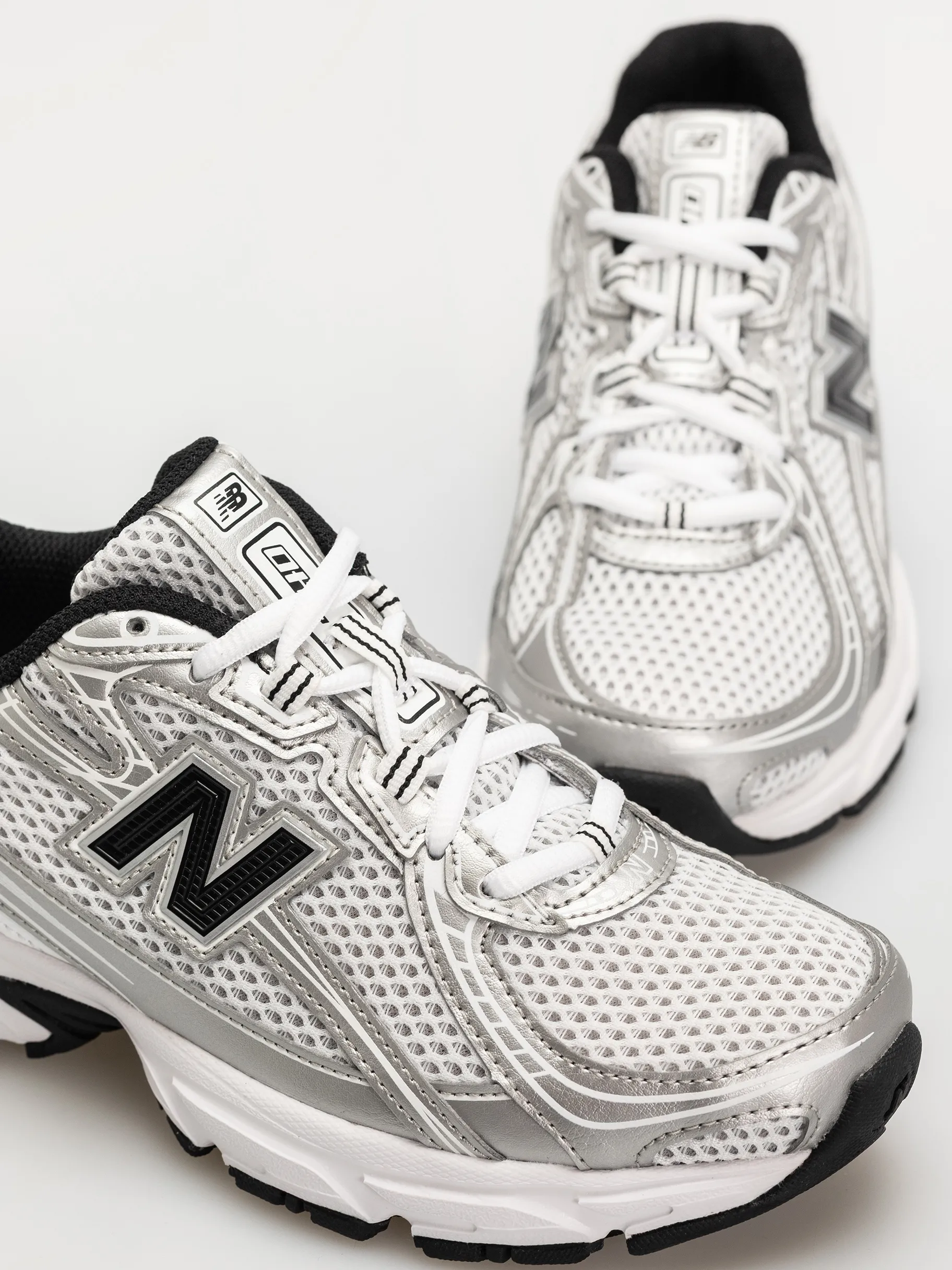 New Balance Shoes 740 JR