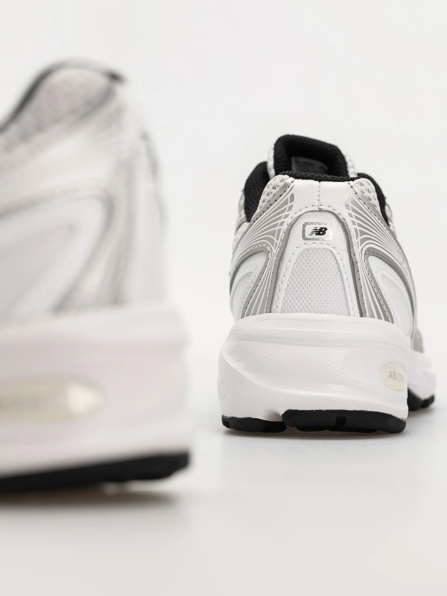 New Balance Shoes 740 JR