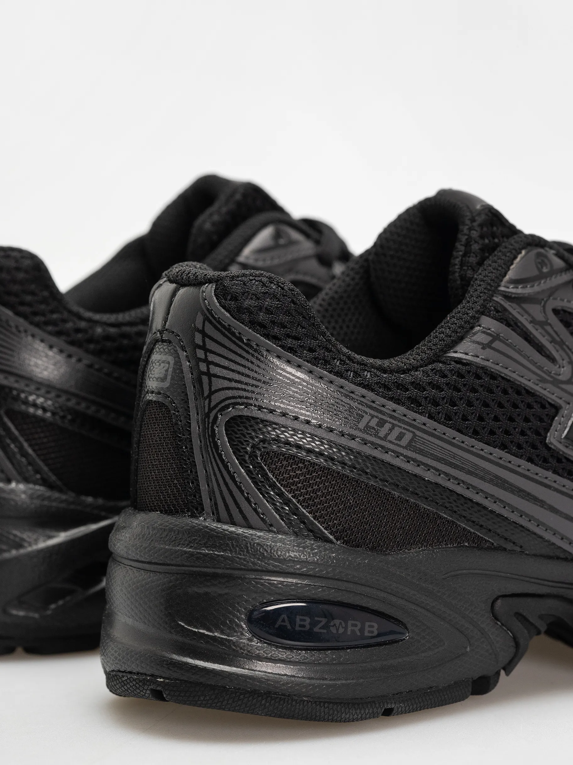 New Balance Shoes 740 JR
