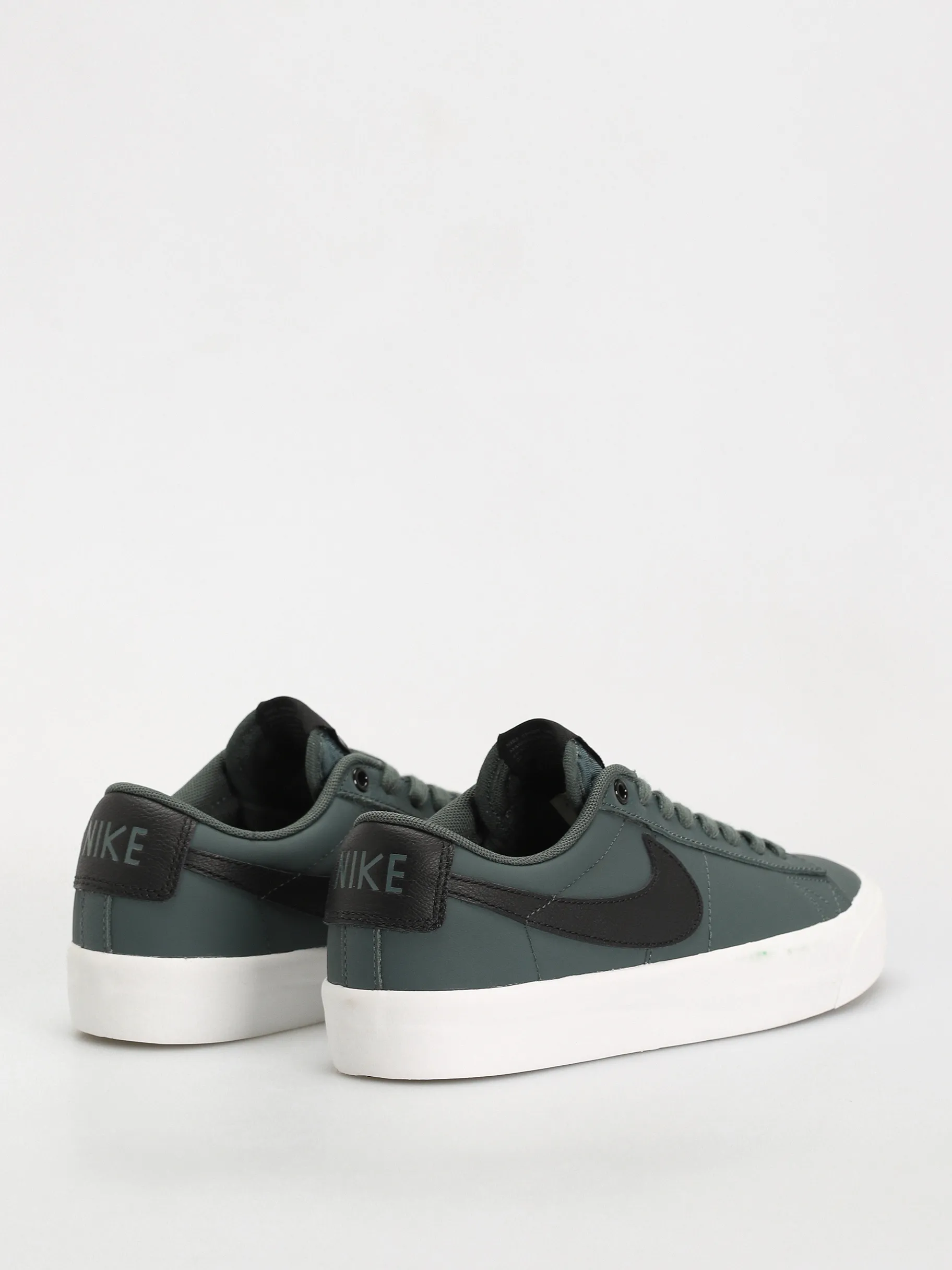 Nike SB Blazer Low Pro Gt Shoes