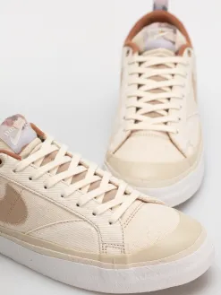 Nike SB Blazer Low X Doyenne Shoes