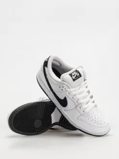Nike SB Dunk Low Pro Shoes