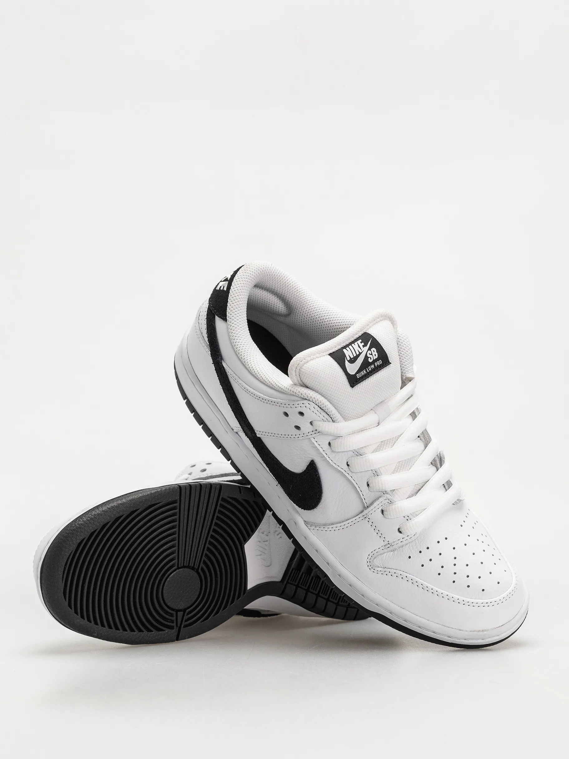 Nike SB Dunk Low Pro Shoes