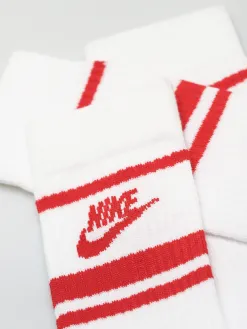 Nike SB Sportswear Everyday Essential Socks
