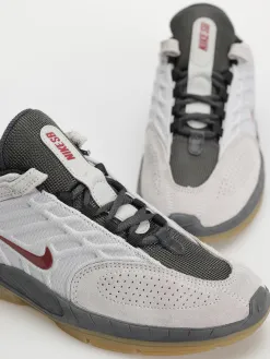 Nike SB Vertebrae Shoes