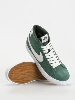 Nike SB Zoom Blazer Mid Shoes