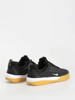 Nike SB Zoom Nyjah 3 Shoes