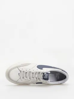 Nike SB Zoom Pogo Plus Shoes
