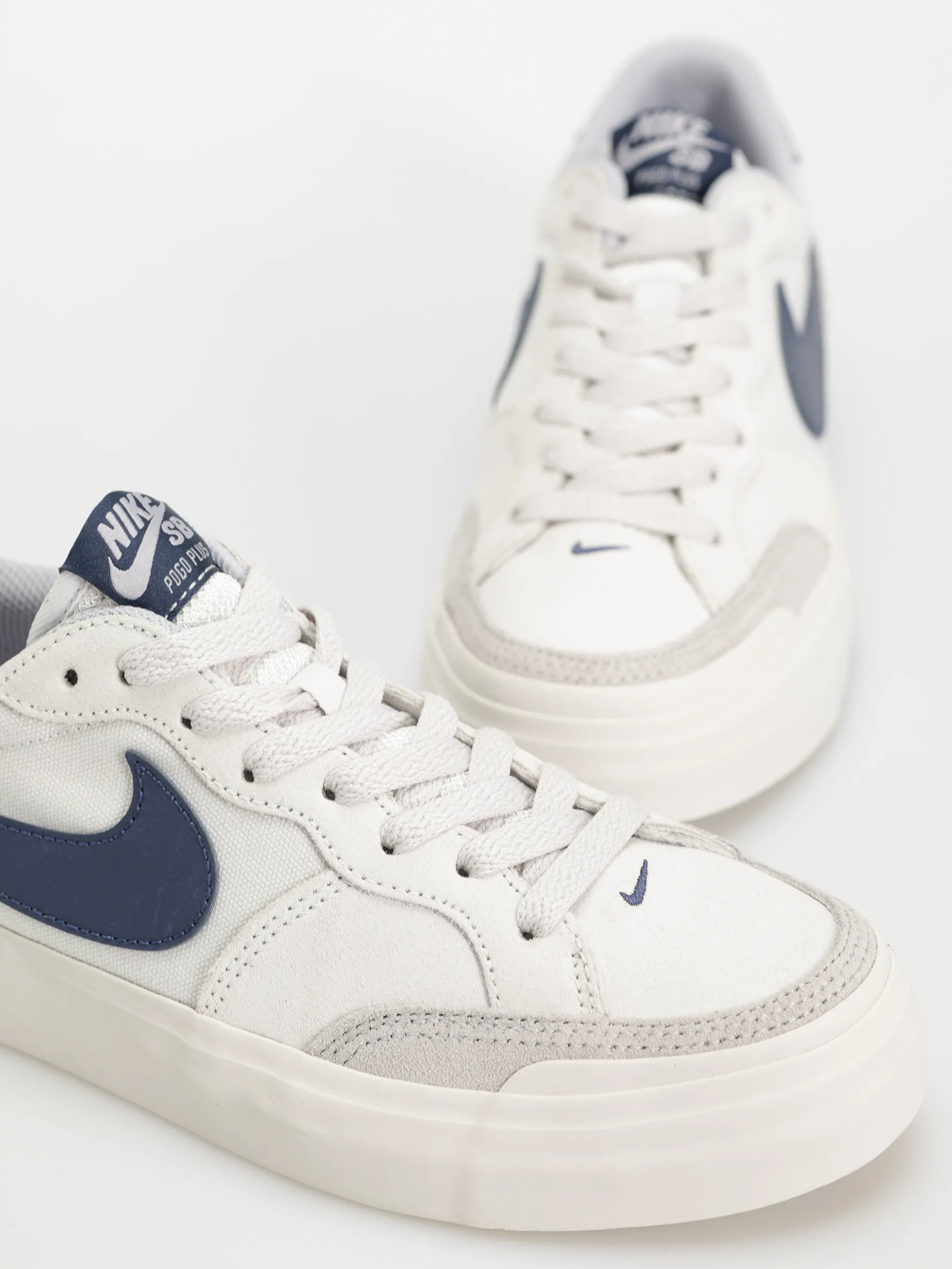 Nike SB Zoom Pogo Plus Shoes