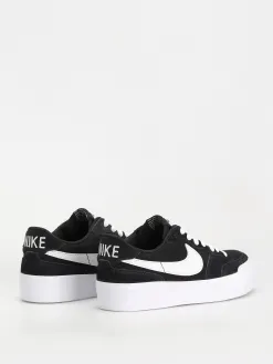 Nike SB Zoom Pogo Plus Shoes
