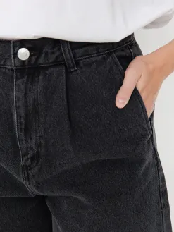 OBEY Eli II Denim Pleated Shorts Wmn