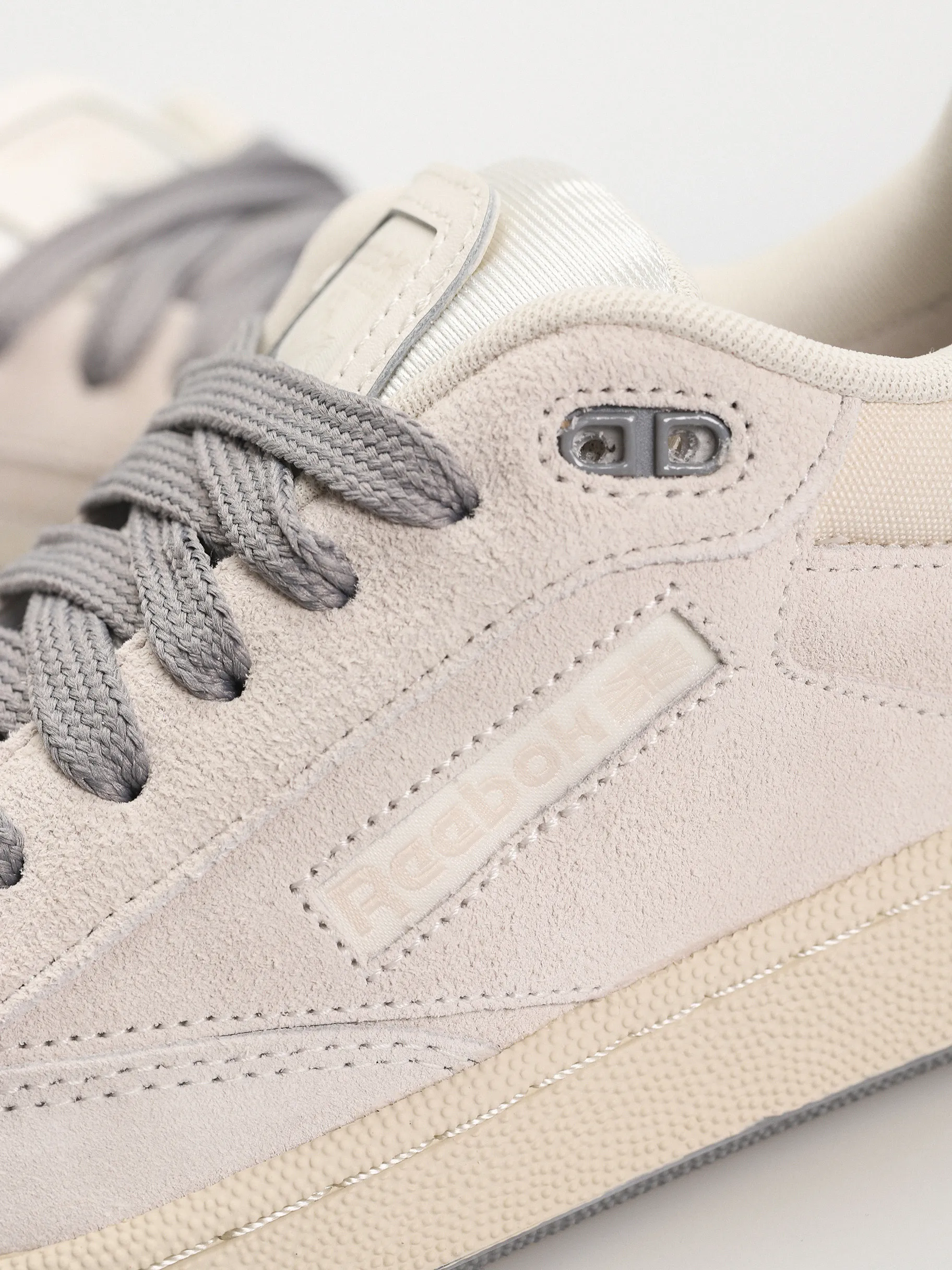 Reebok Club C Bulc Wmn Shoes