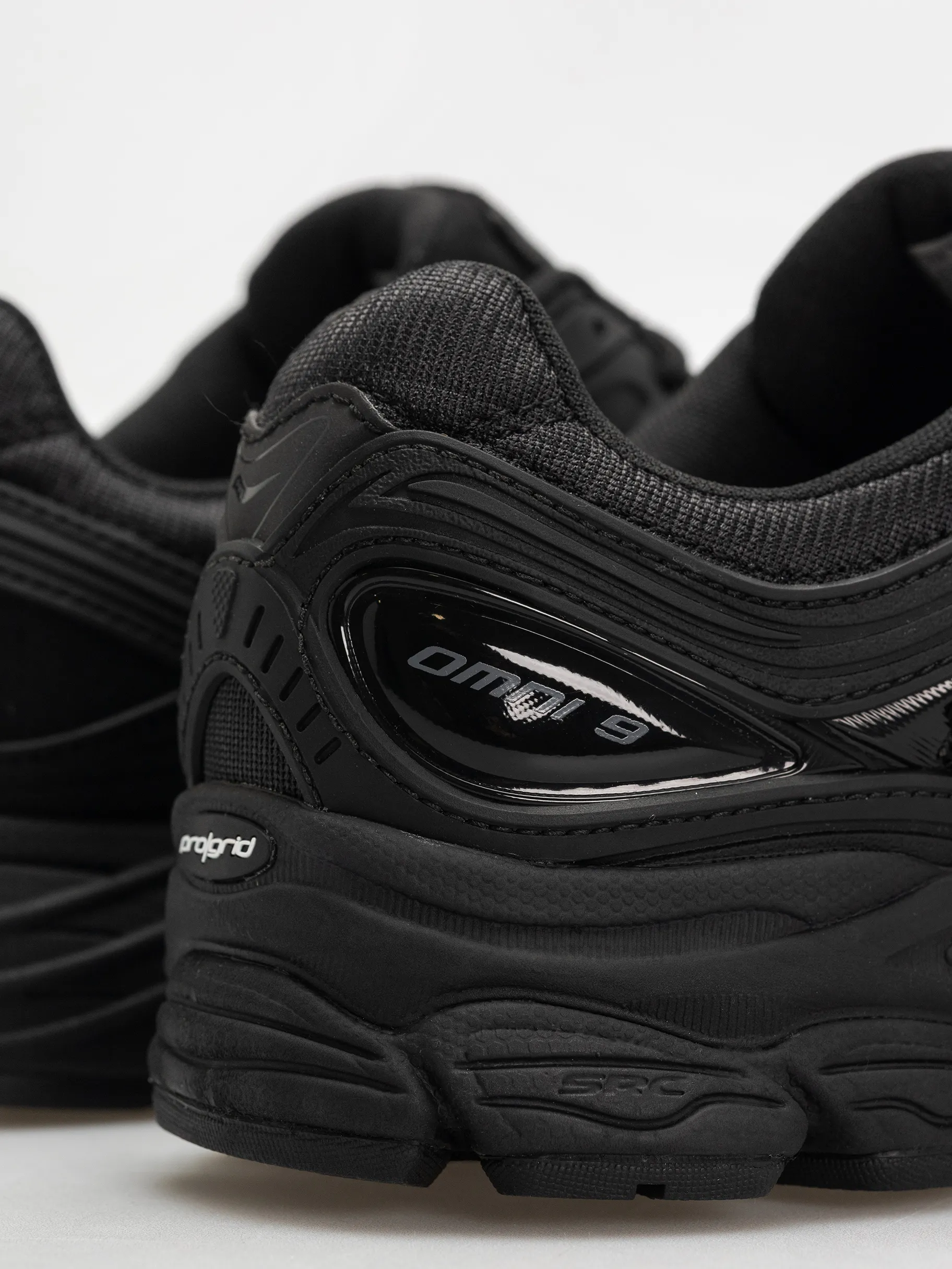 Saucony Shoes Progrid Omni 9