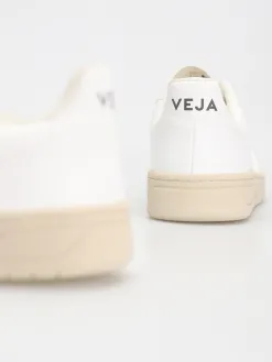 Veja V-10 Shoes