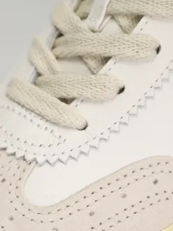 Veja Volley Wmn Shoes