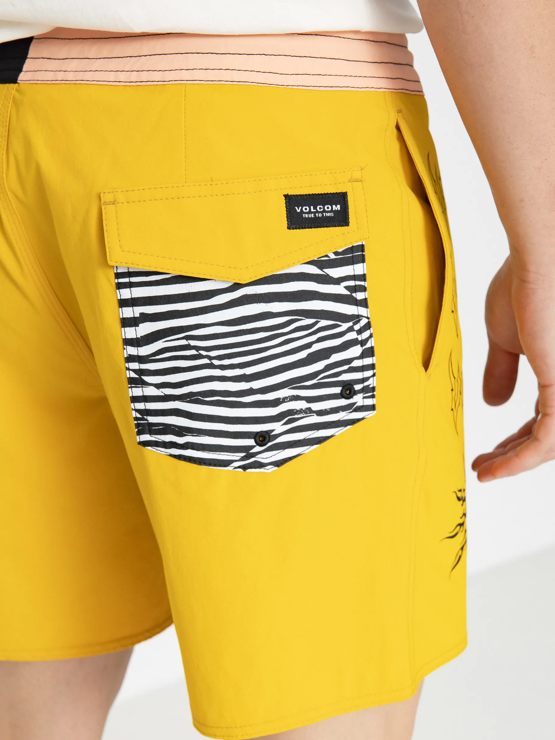 Volcom About Time Liberators 17 Boardshorts