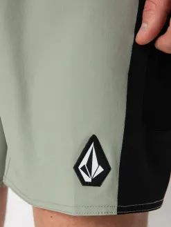 Volcom Surf Vitals Yago Dora 19 Boardshorts