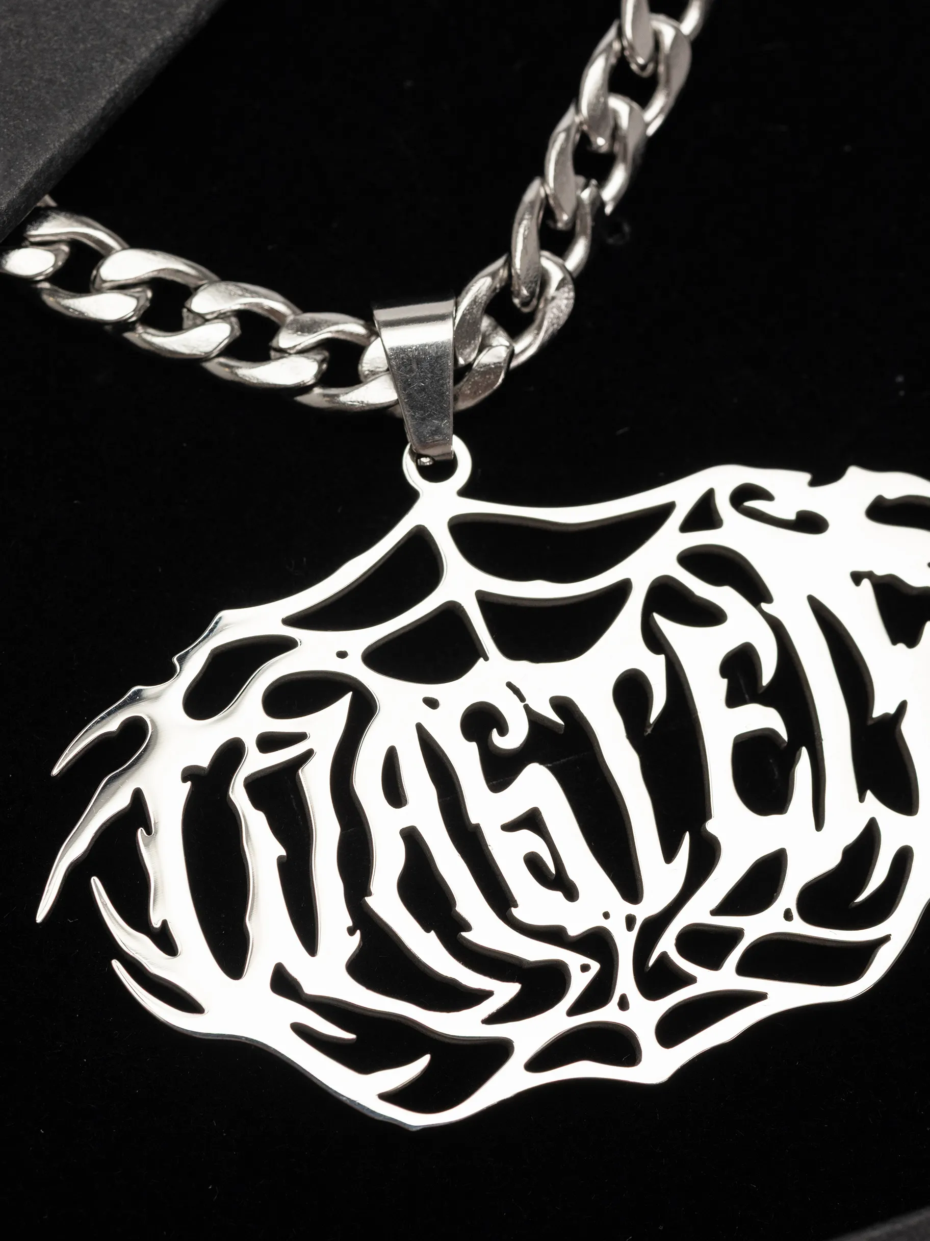 Wasted Paris Prey Necklace Akcesoria